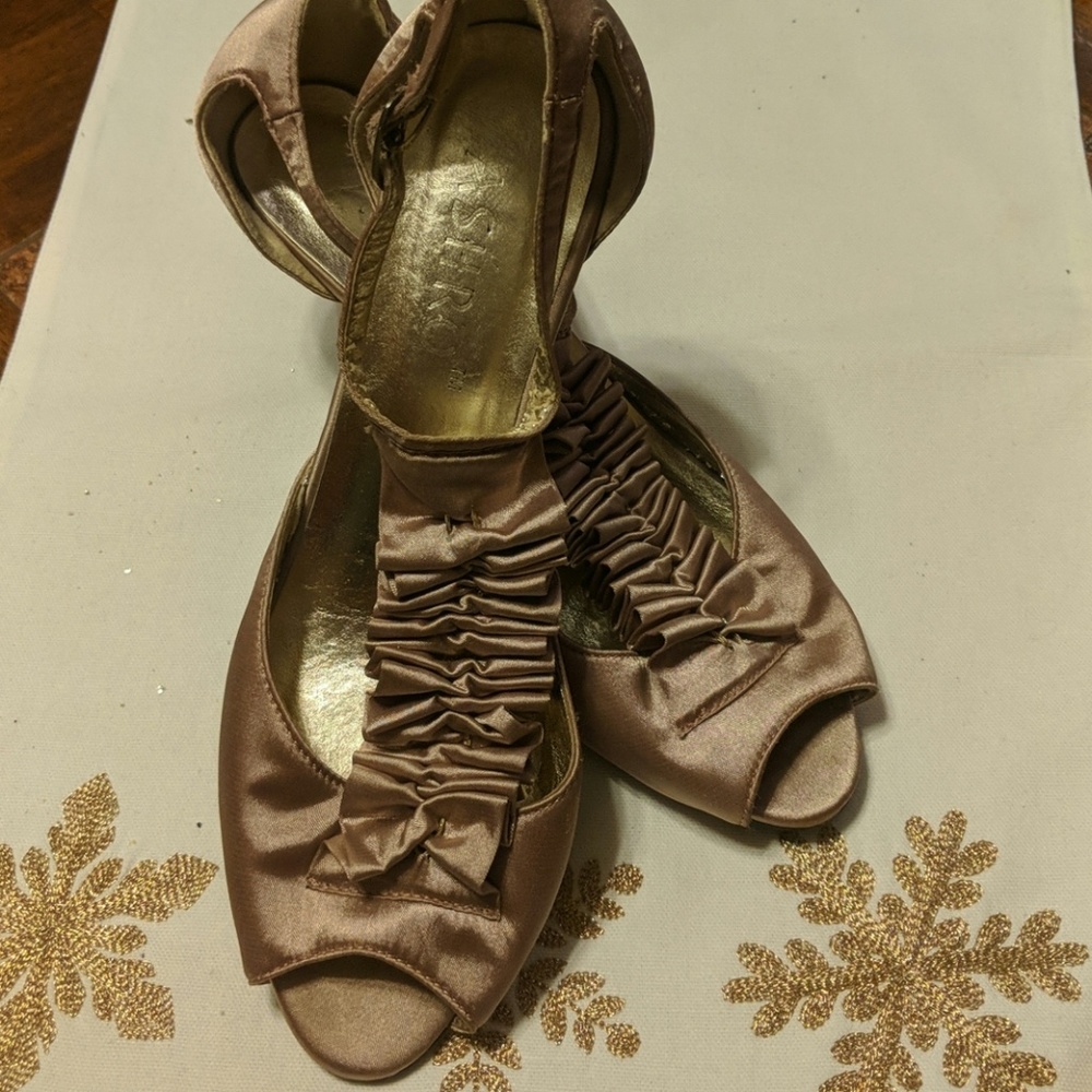 Gently used gold heels